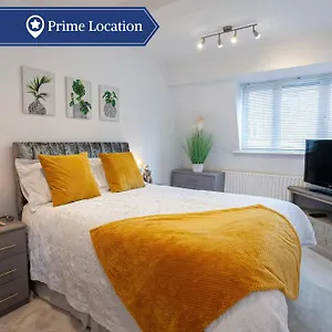  Apartment Cosy 2 Bed - Close To Centre